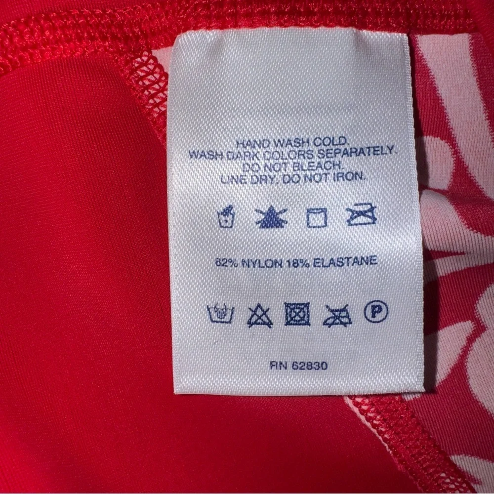 Lands End bright red